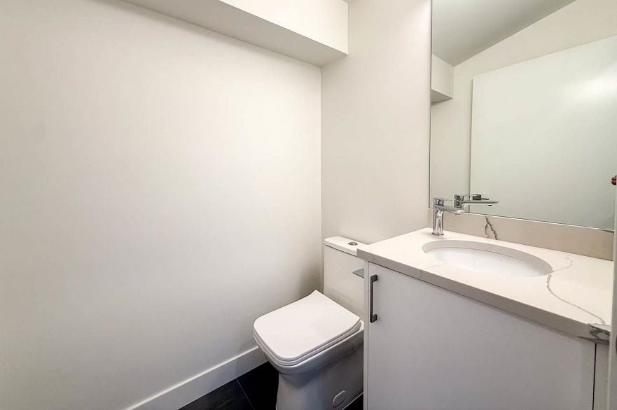 1955 W 1ST, Vancouver BC V6J 1G7