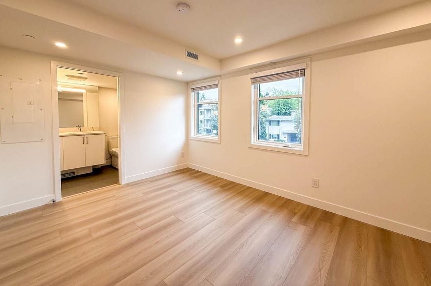 1955 W 1ST, Vancouver BC V6J 1G7