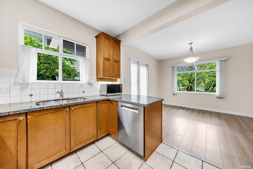 2459 W 39th Avenue
