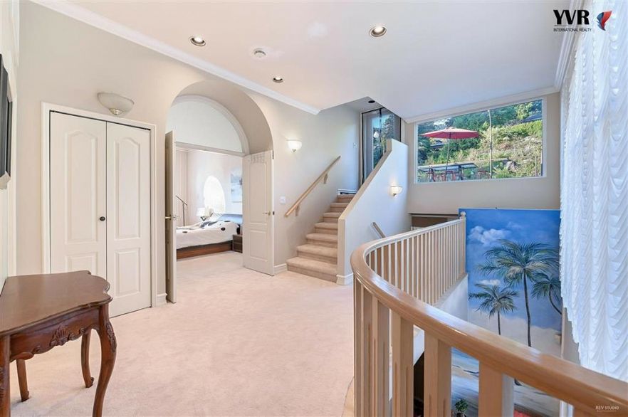 2975 Marine Drive
