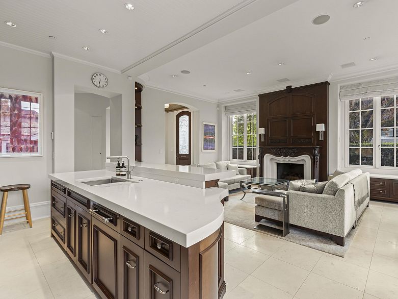 1788 Musqueamview Street