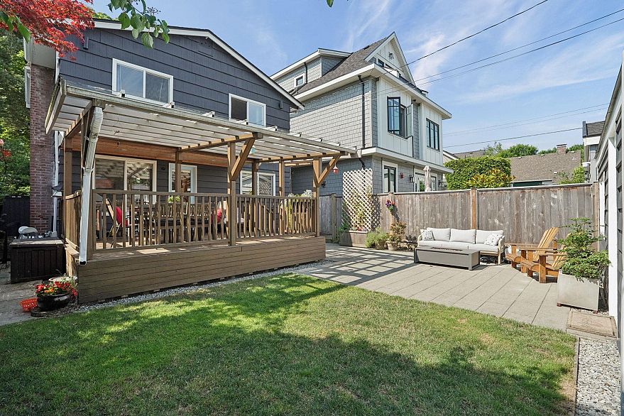 3349 W 14th Avenue