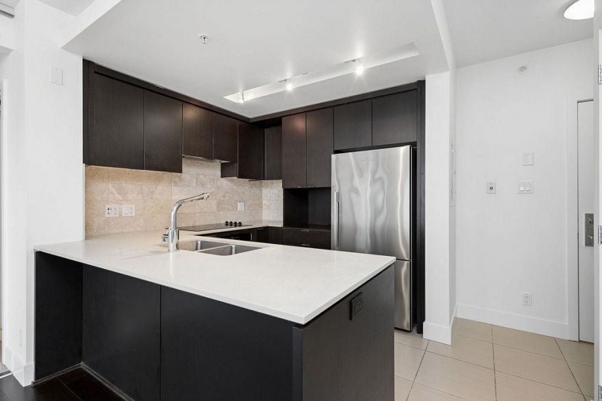 1208 1320 Chesterfield Avenue