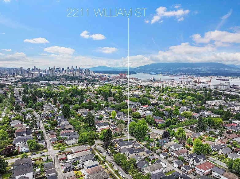 2 2211 William Street