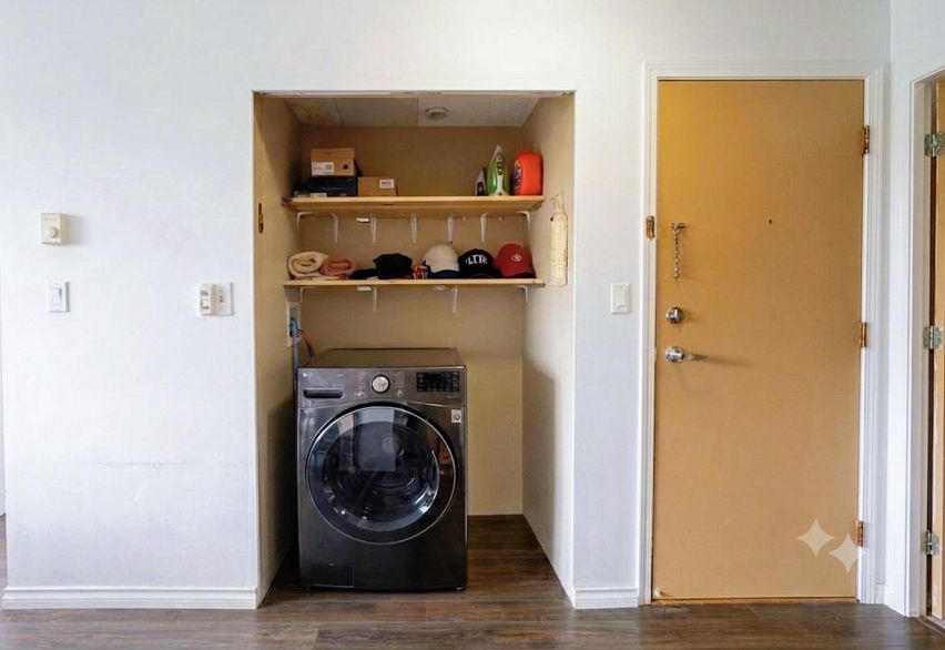 1109 3438 Vanness Avenue