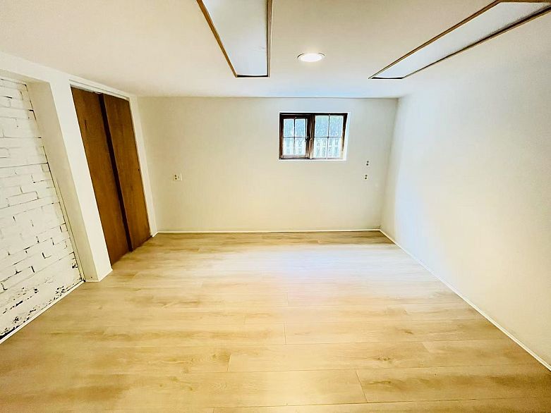 922 Park Drive
