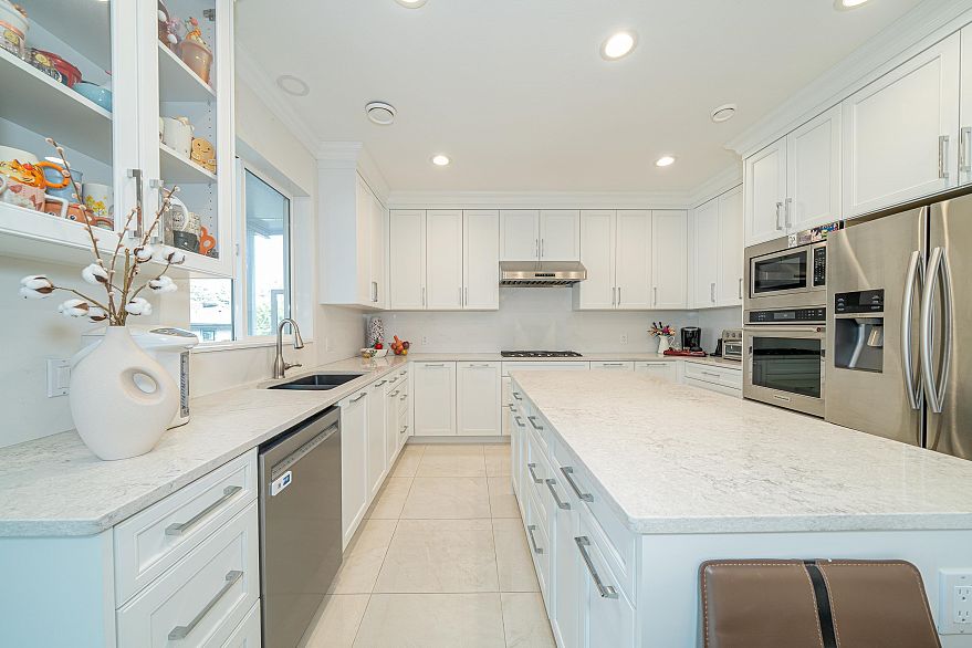 763 W 64th Avenue