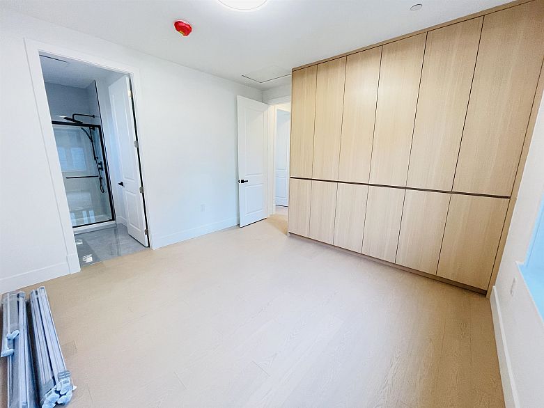 2450 Harrison Drive