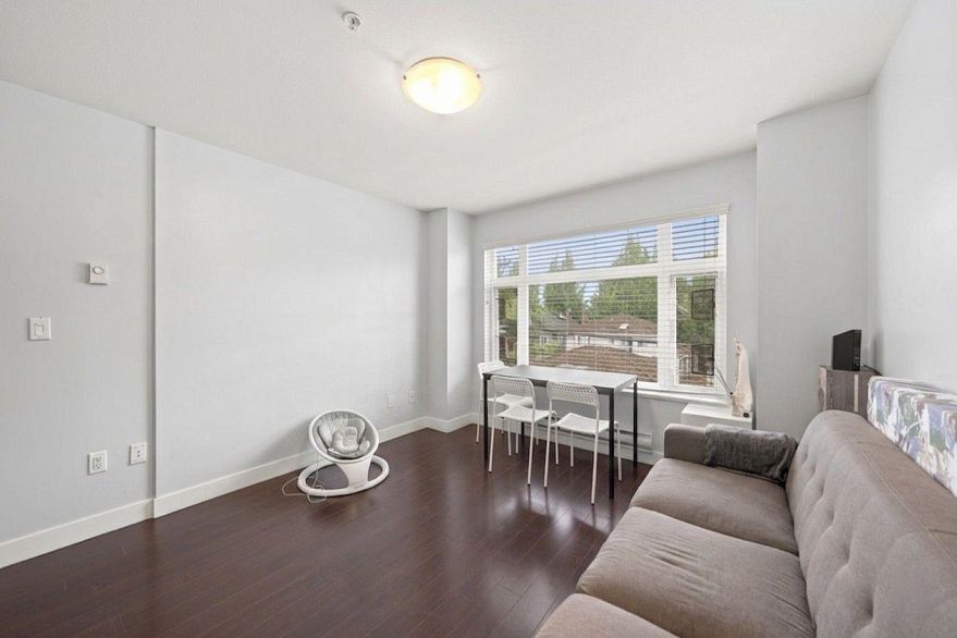 303 2745 E Hastings Street
