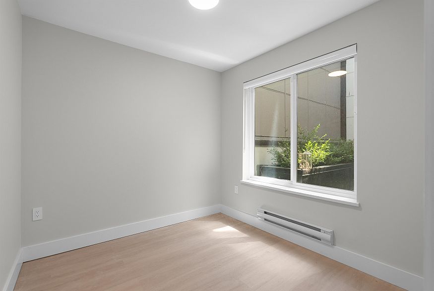 207 3050 Kingsway