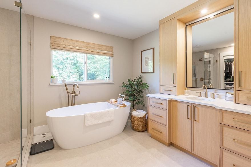 2836 Country Woods Drive