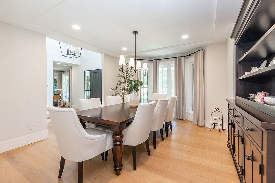 2836 Country Woods Drive