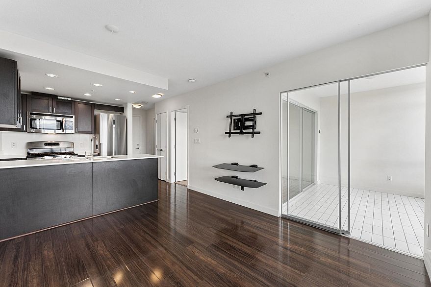 1003 4815 Eldorado Mews