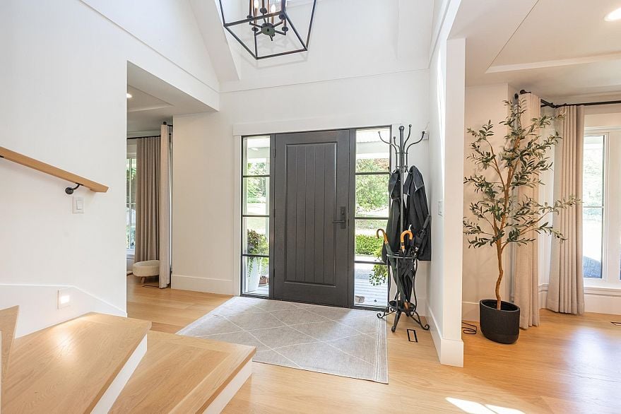2836 Country Woods Drive