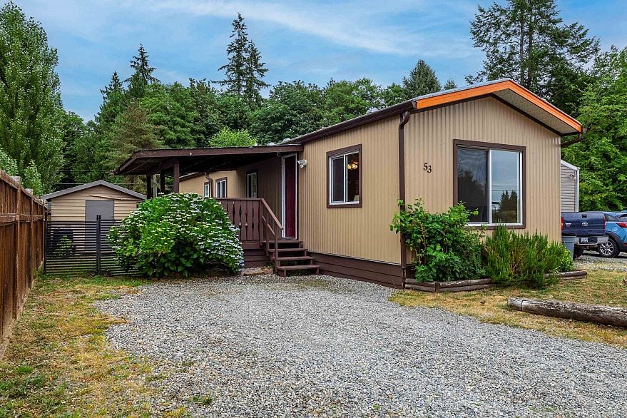 53 1413 Sunshine Coast Highway