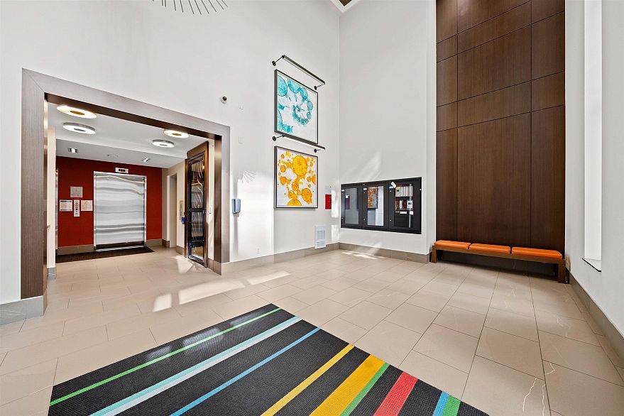 220 4818 Eldorado Mews