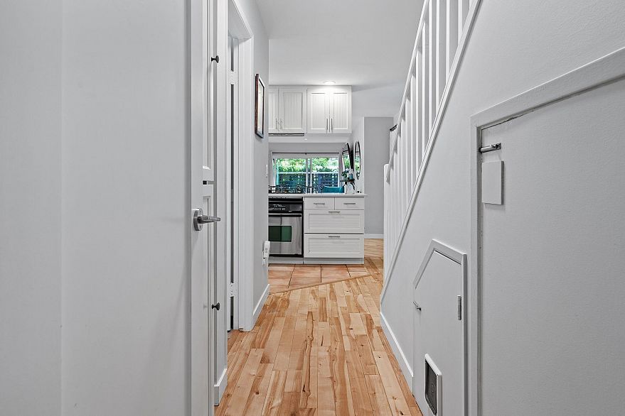 218 W 15th Avenue