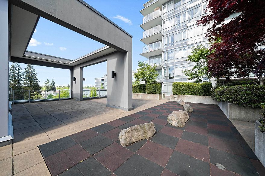 220 4818 Eldorado Mews