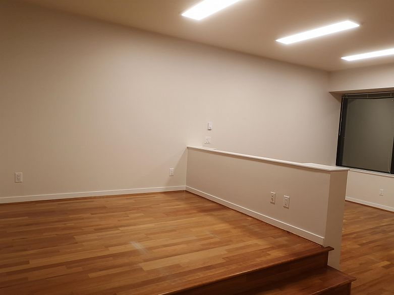1304 1333 W Georgia Street