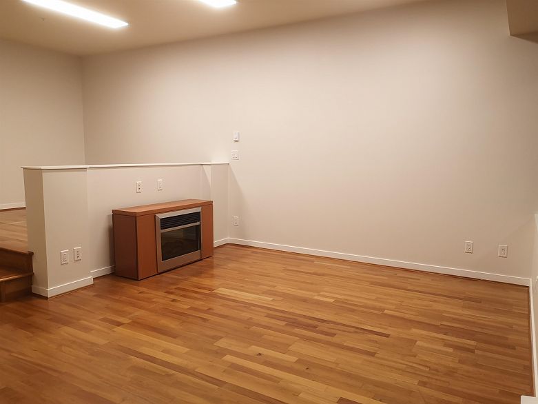 1304 1333 W Georgia Street