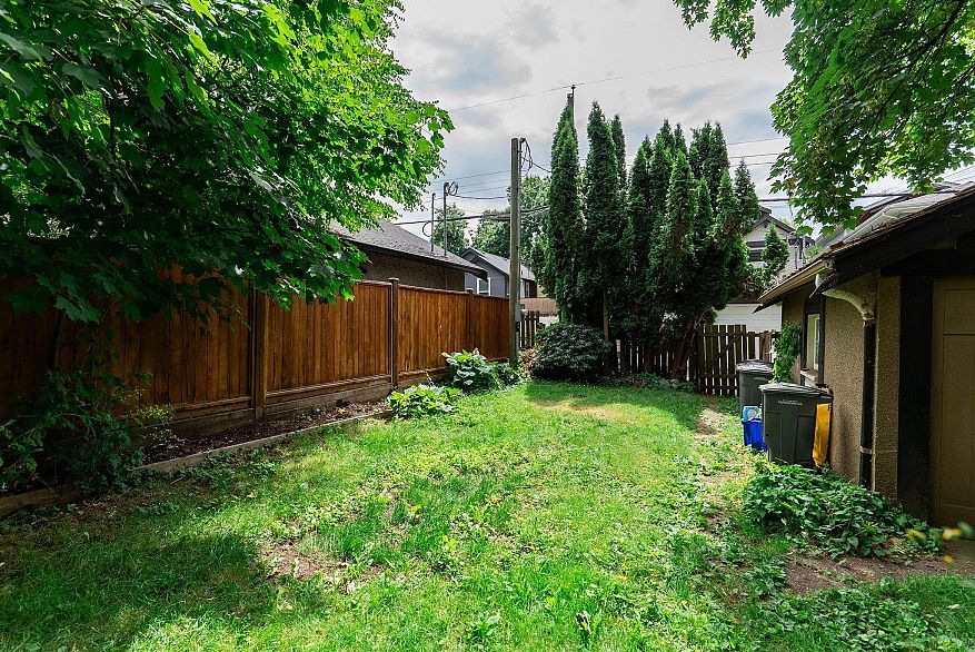 1924 Kitchener Street
