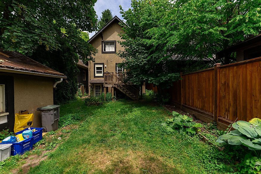 1924 Kitchener Street