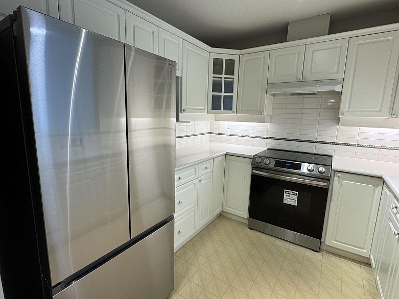 308 5835 E Hampton Place