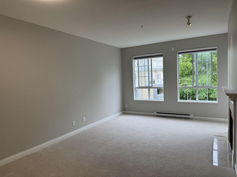 308 5835 E Hampton Place