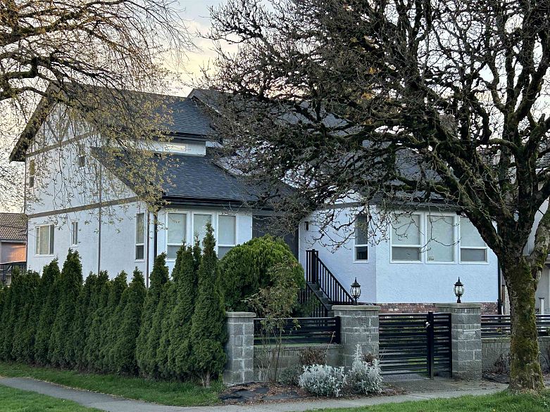 1544 W 68th Avenue