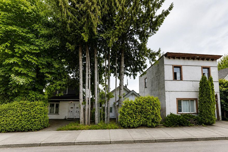 4756 Fraser Street