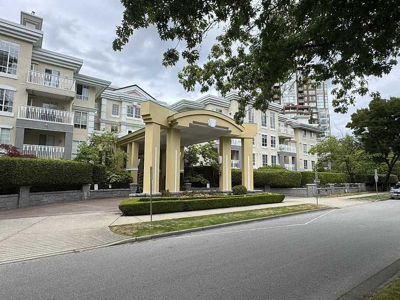 308 5835 E Hampton Place