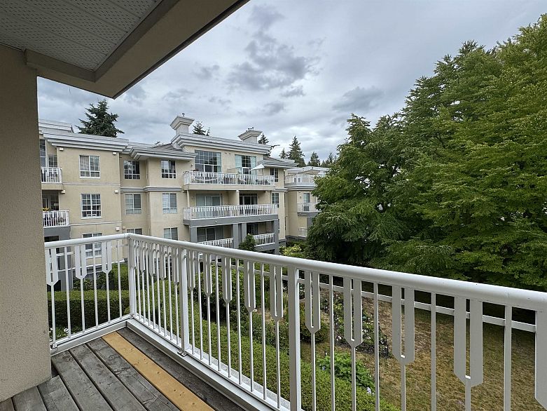 308 5835 E Hampton Place