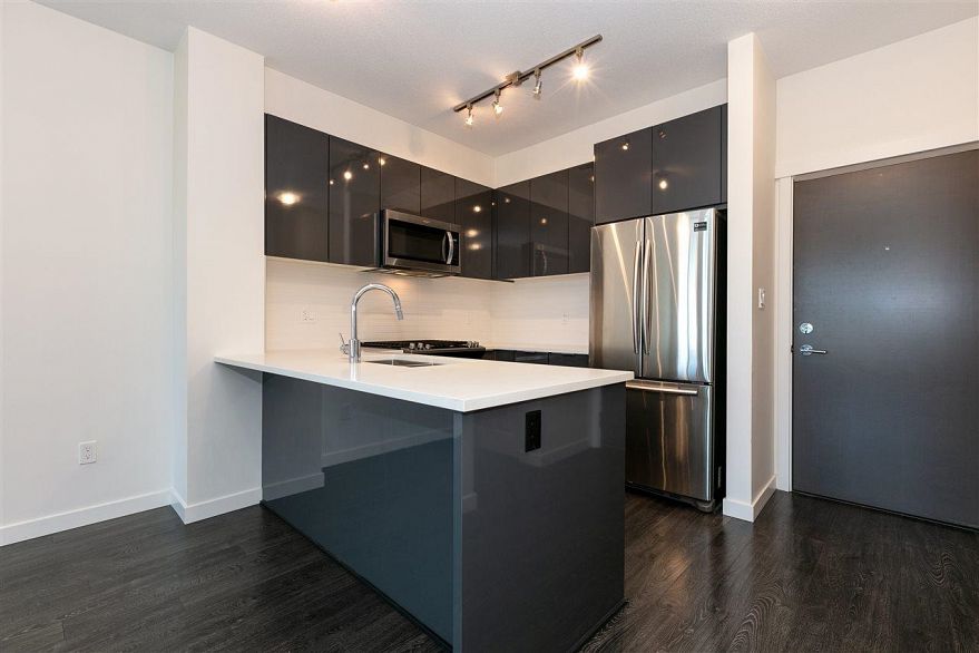 419 15138 34 AVENUE, Surrey BC V3Z 0Y5