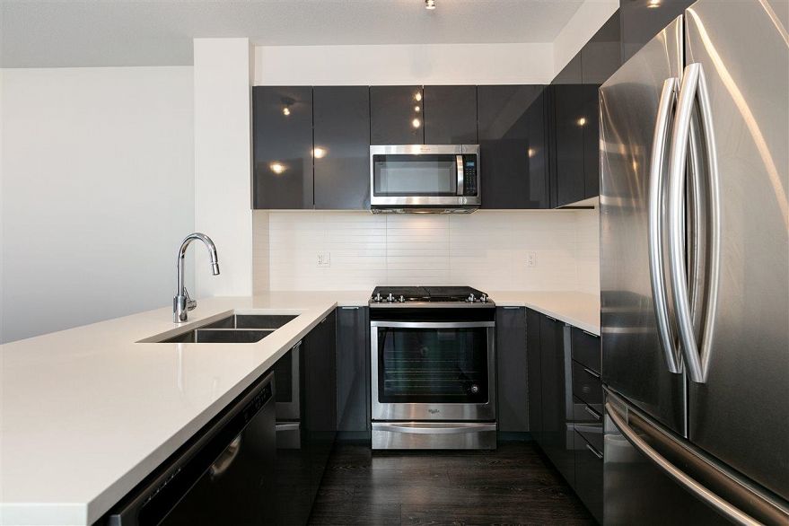 419 15138 34 AVENUE, Surrey BC V3Z 0Y5
