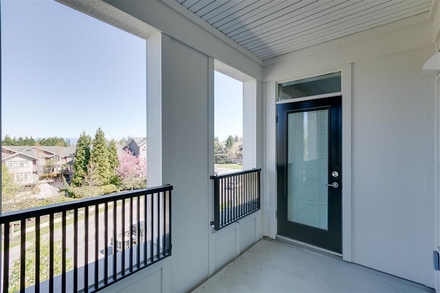 419 15138 34 AVENUE, Surrey BC V3Z 0Y5