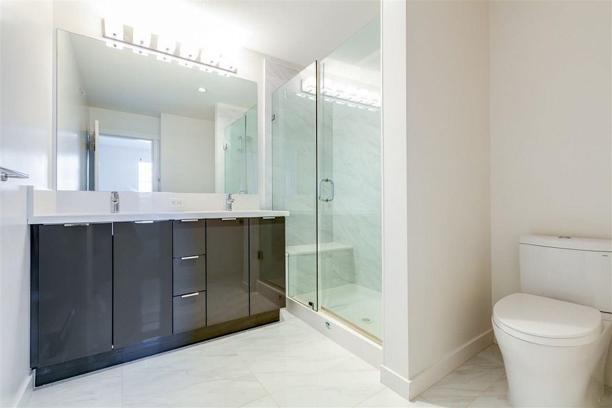 419 15138 34 AVENUE, Surrey BC V3Z 0Y5