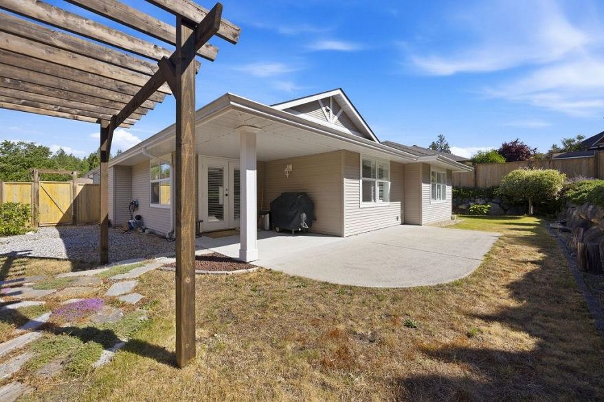 5636 Cascade Crescent