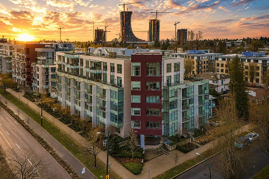 304 4963 Cambie Street