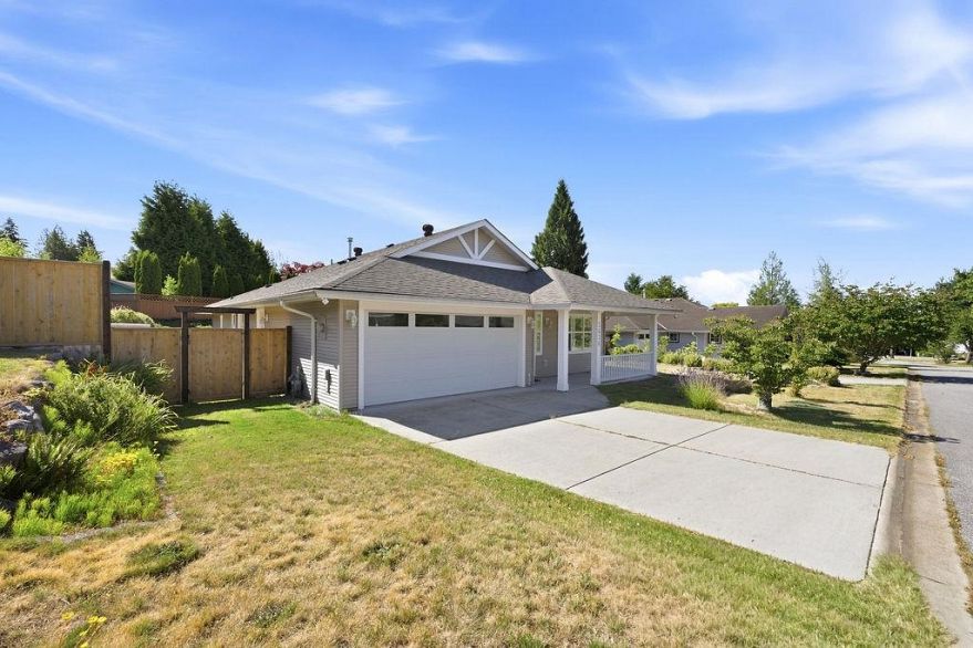 5636 Cascade Crescent