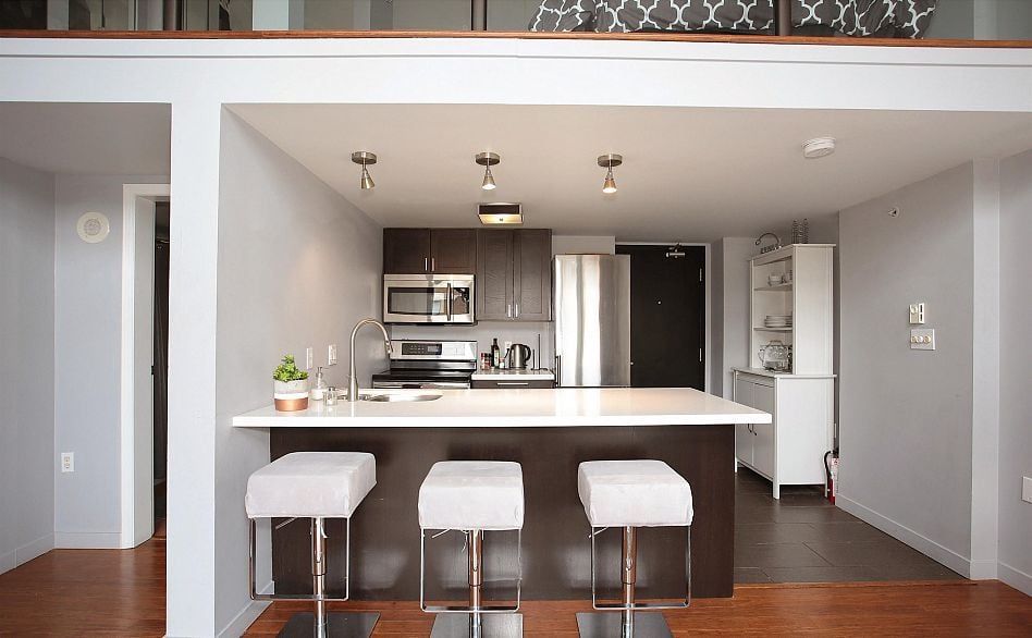 511 22 E Cordova Street