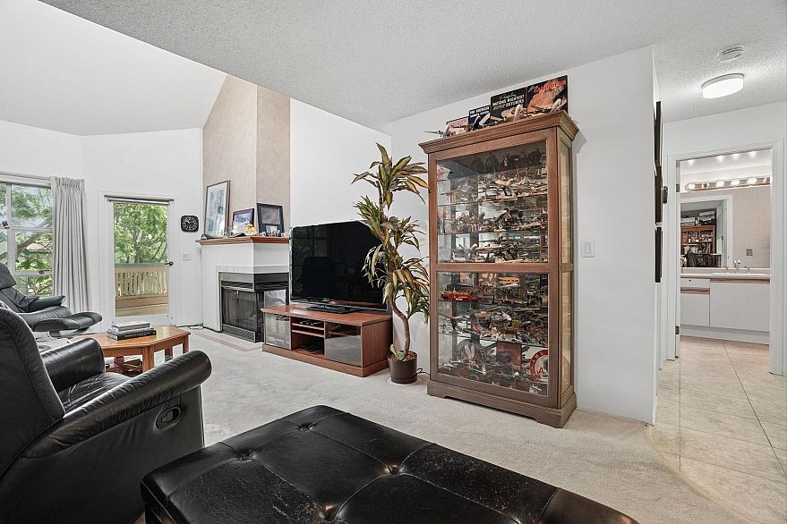 307 7540 Minoru Boulevard
