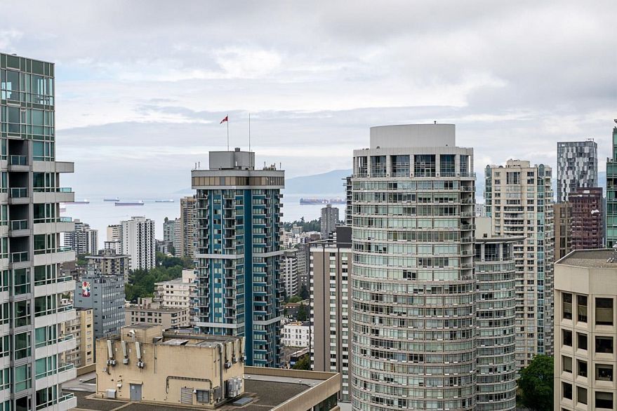3001 1111 Alberni Street