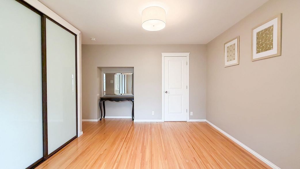 6462 Nanaimo Street