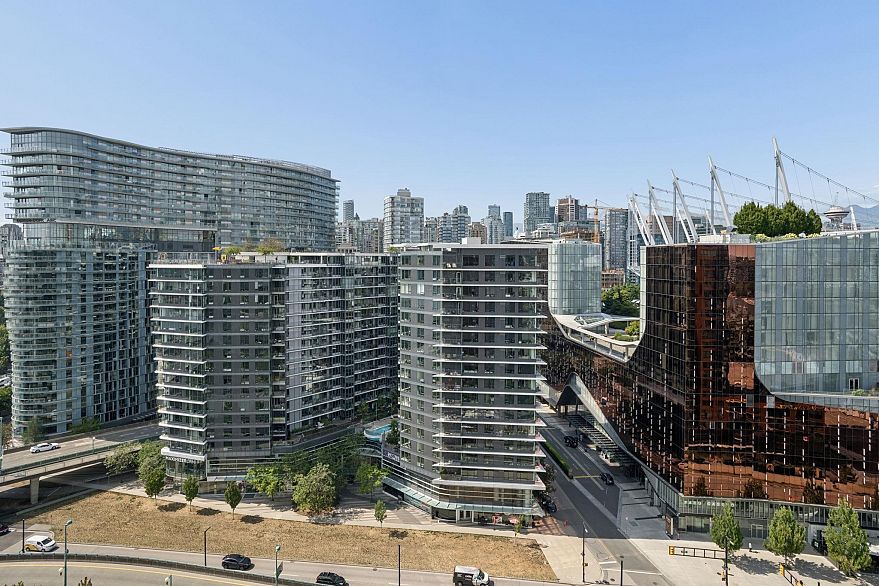2201 918 Cooperage Way