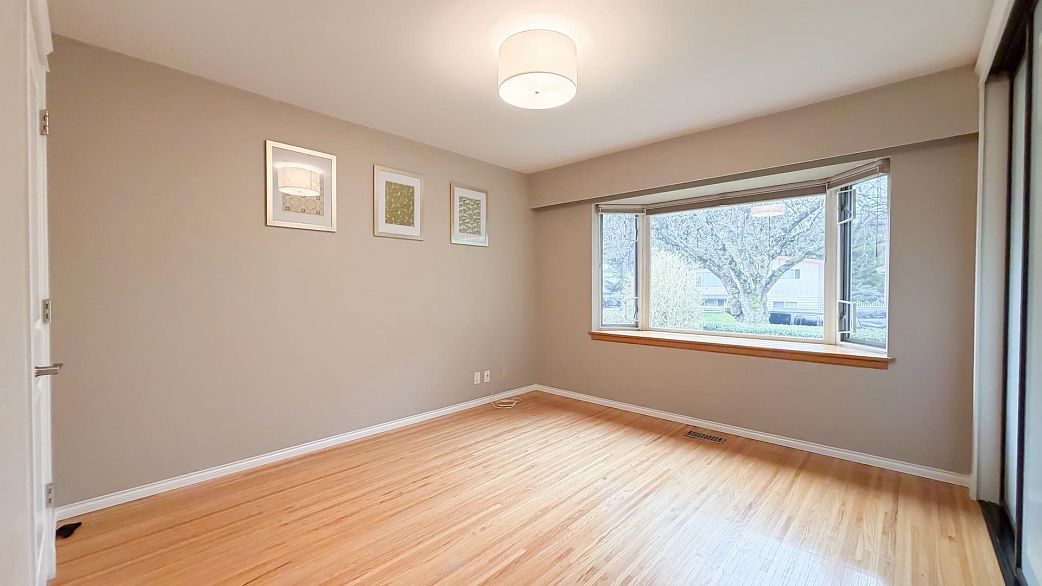 6462 Nanaimo Street