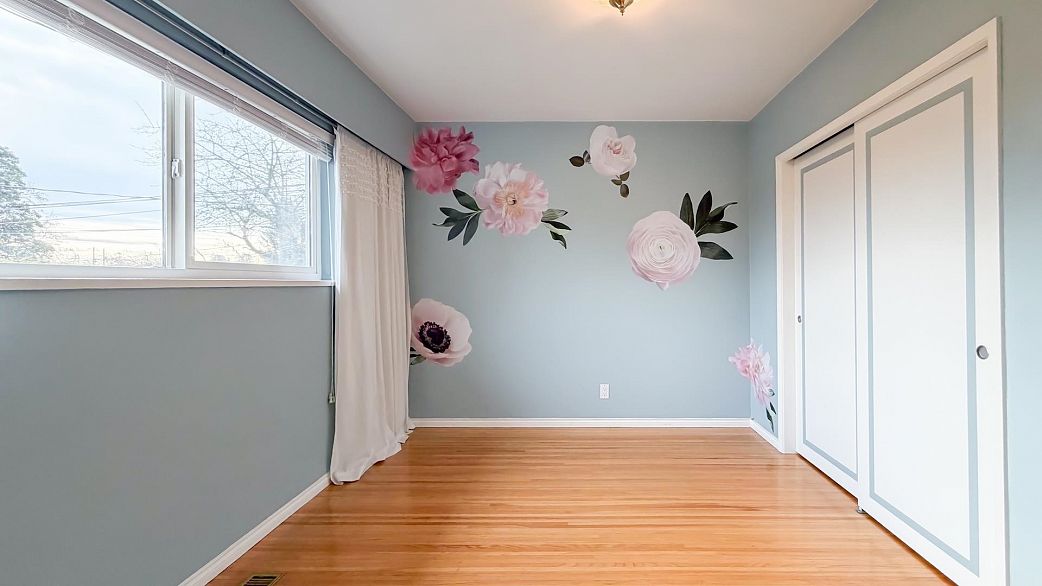 6462 Nanaimo Street