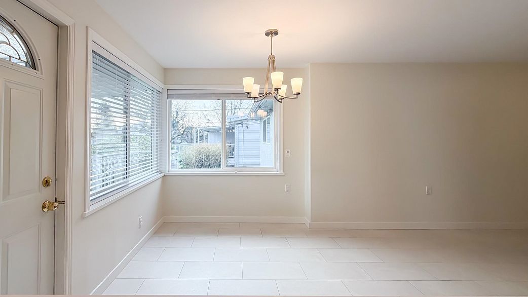 6462 Nanaimo Street