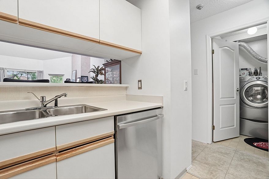 307 7540 Minoru Boulevard