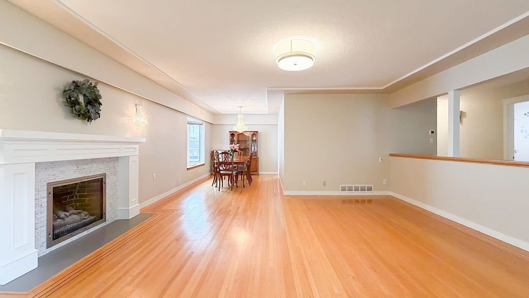 6462 Nanaimo Street