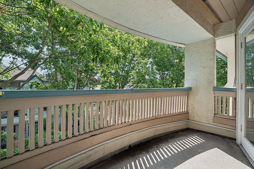 307 7540 Minoru Boulevard